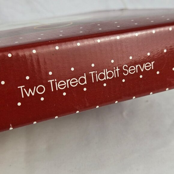 All The Trimmings 2 Tiered Tidbit Server Holly Leaves & Berries Gold Trimmed Vtg - Picture 10 of 11